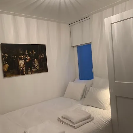 Kangaroom 게스트하우스