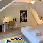 Kangaroom Гостевой дом Амстердам